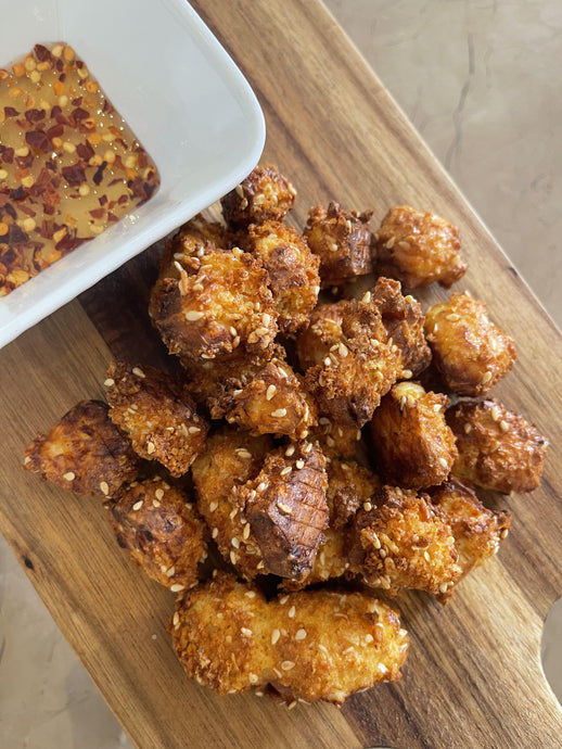 Crispy Halloumi Bites with Hot Honey (5 min Prep time)