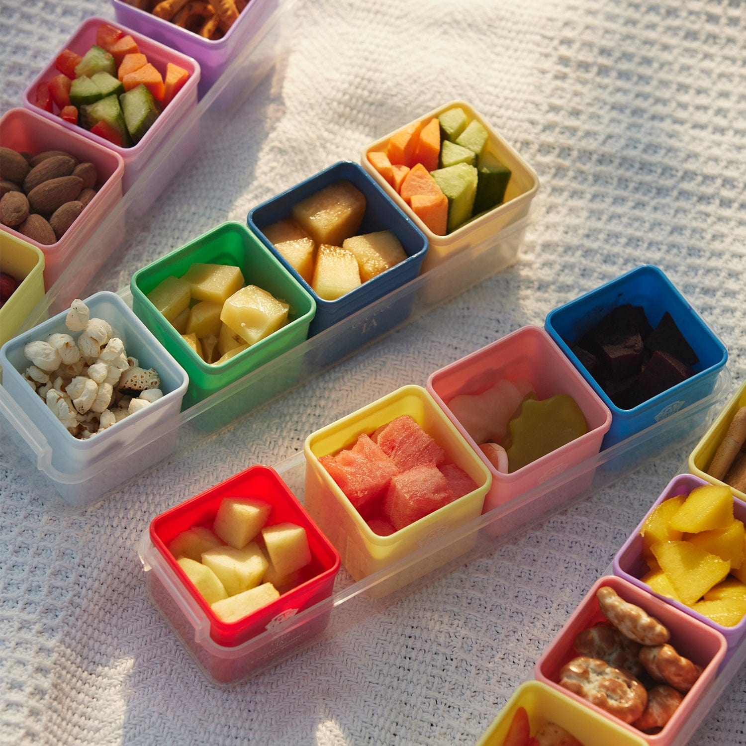 Paw Patrol 4-in-1 Mini Snack Box