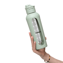 Load image into Gallery viewer, Party Favour: 700 ML Motivational Glass Water Bottle
